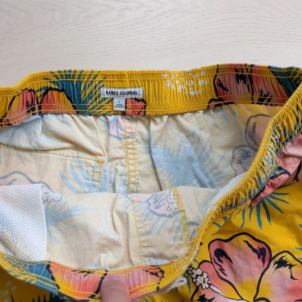 trunks no holes